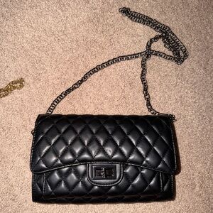 Fashion Nova Black Quilted Crossbody Bag
